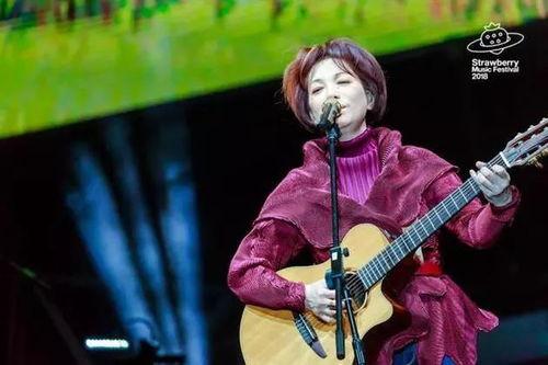 菲林乐洋告白气球视频,菲林乐洋浪漫演绎，甜蜜瞬间感动全网