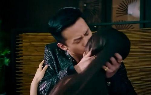 爱欲狂潮在线观看,激情燃烧的青春岁月