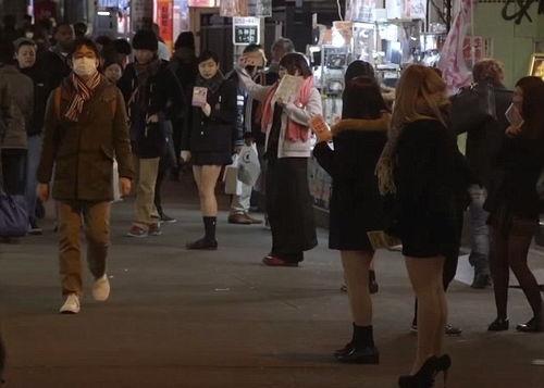 日本卖淫少女,揭开黑暗背后的生存真相