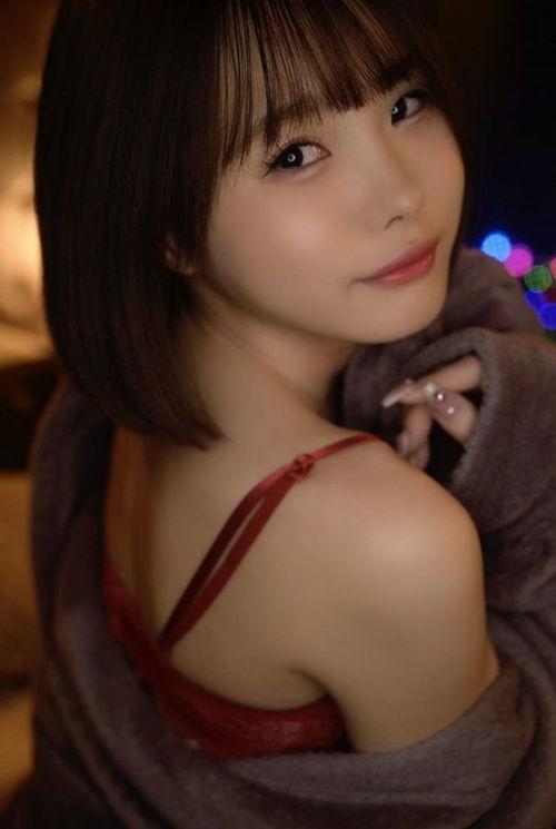 平胸av 女优,揭秘独特魅力背后的故事