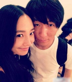 佰百合的老公,揭秘她与老公的甜蜜生活