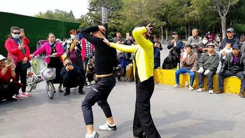 广场舞老公老公,广场舞热潮下的“老公”现象解析